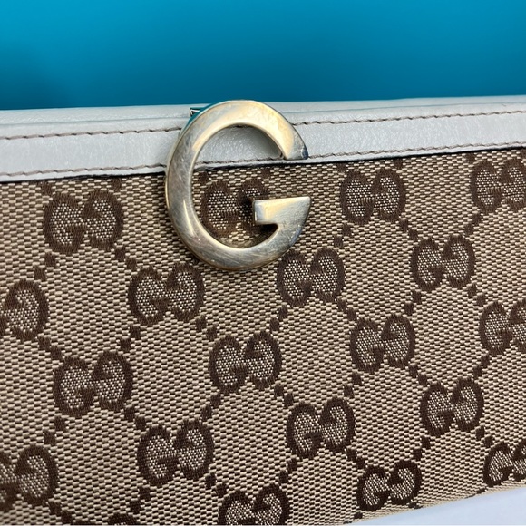 Gucci GG Monogram Cream Canvas & Leather Bifold Long Wallet - Picture 3 of 16